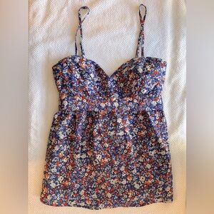 NWT Forever 21 Floral Tank Top - Size Small